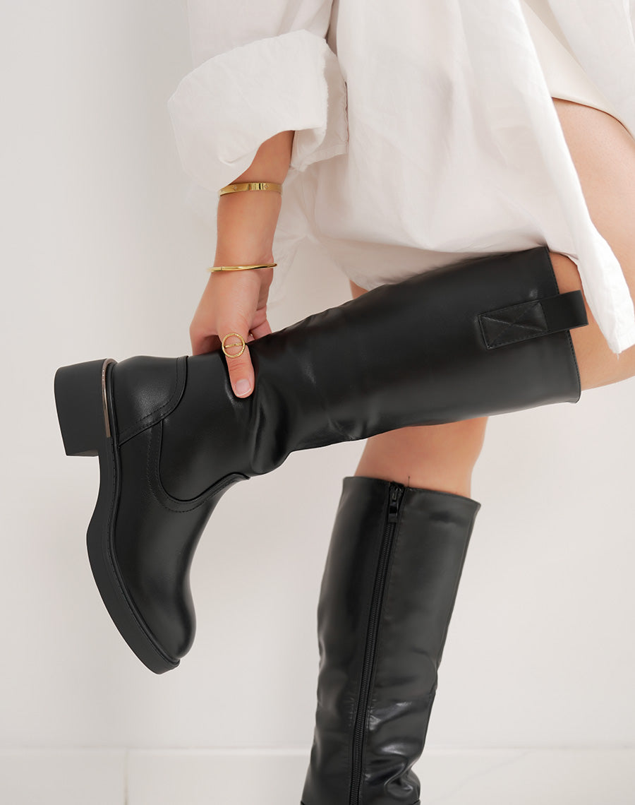 Bottes cavalières femme noires classiques avec détail doré et talon confortable