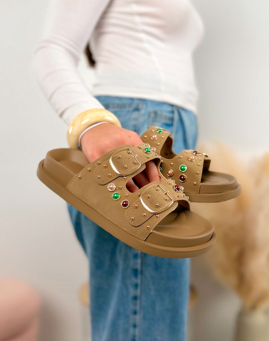 Mules femme beige foncé élégante à double boucle avec perles colorées