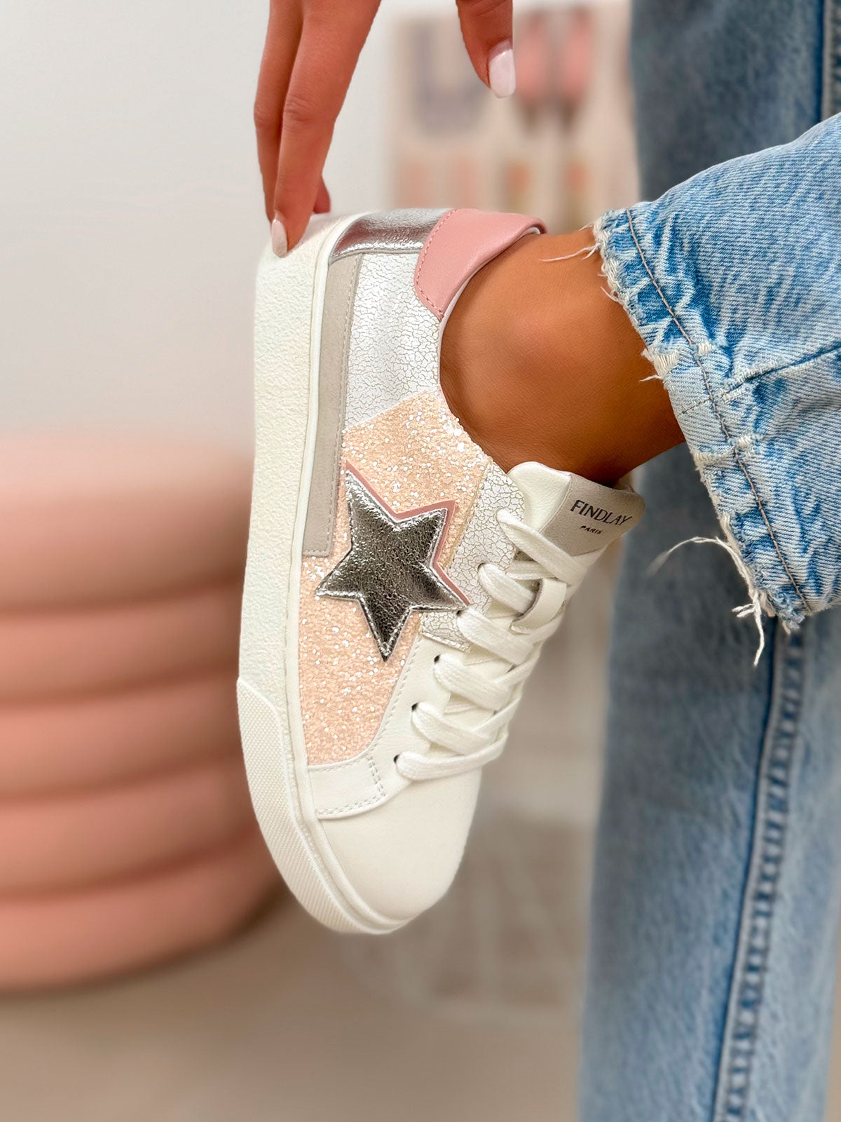 Basket femme blanche tendance à paillettes roses avec étoile argentée et plateforme