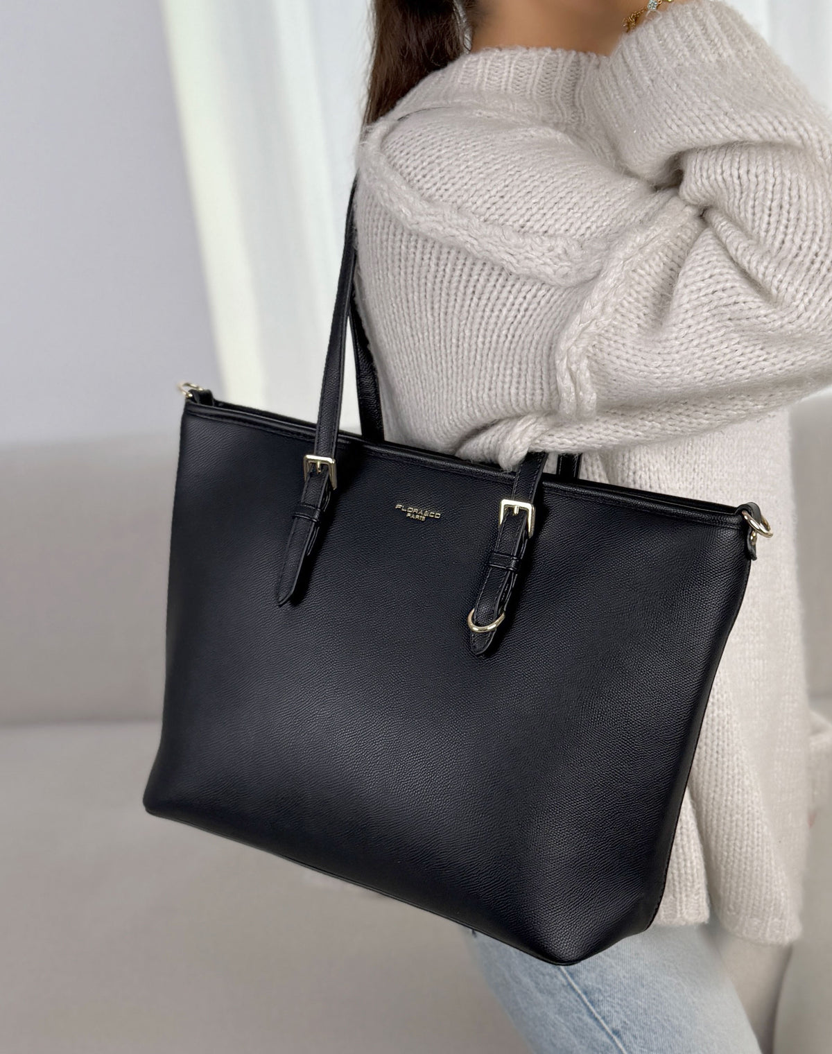 Grand sac cabas femme noir élégant avec compartiment central zippé
