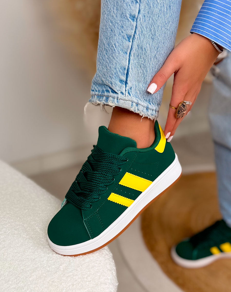 Basket femme verte tendance avec lacets et bandes jaunes