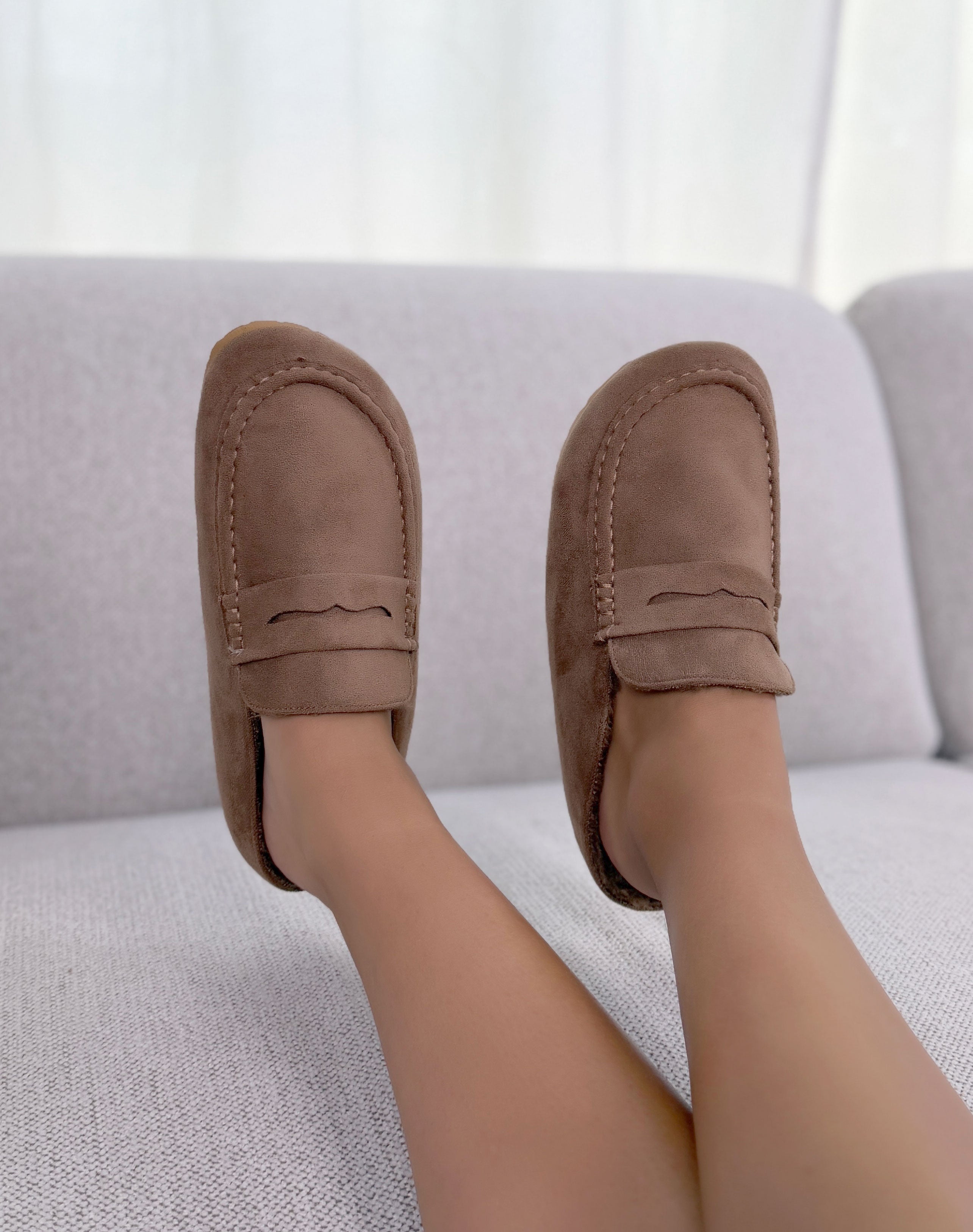 Mules femme camel en suédine fourrée confortables et cocooning