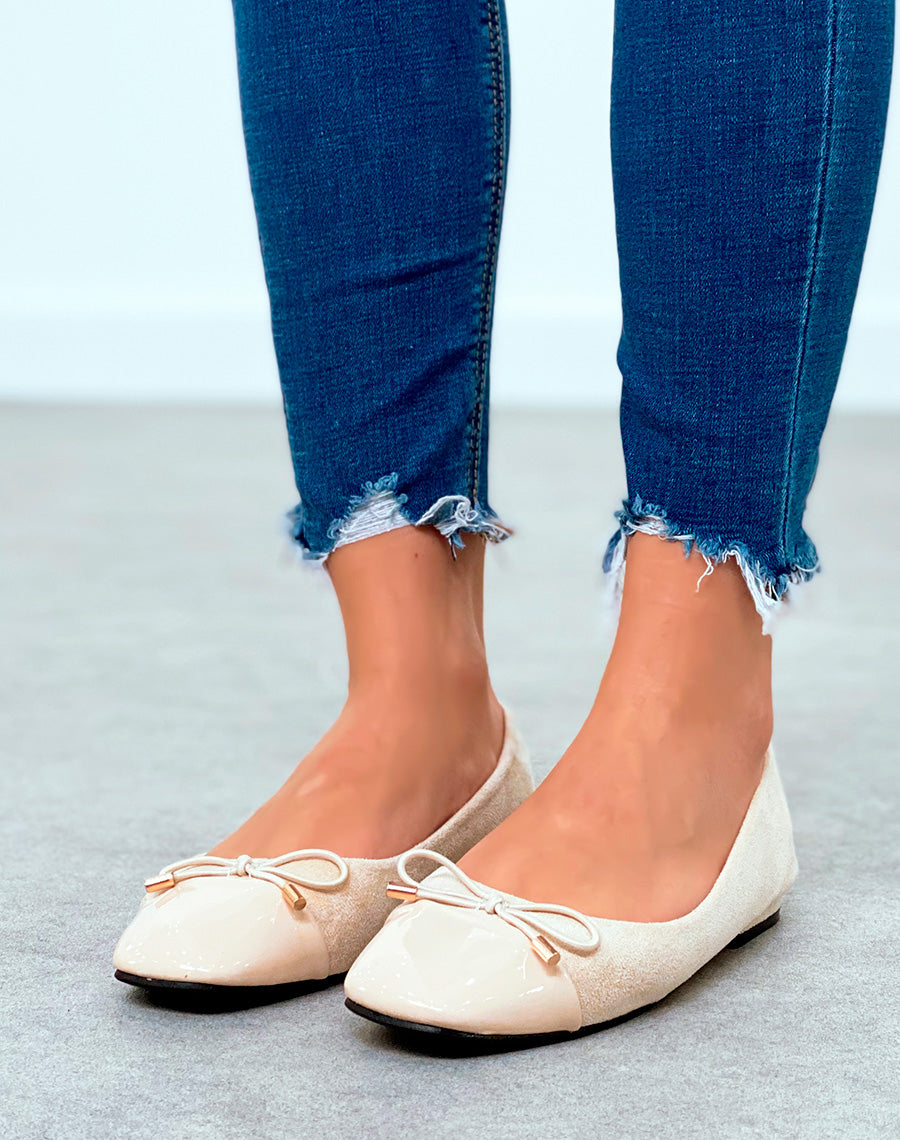 Ballerines beiges en suédine pour femmes à détail nœud