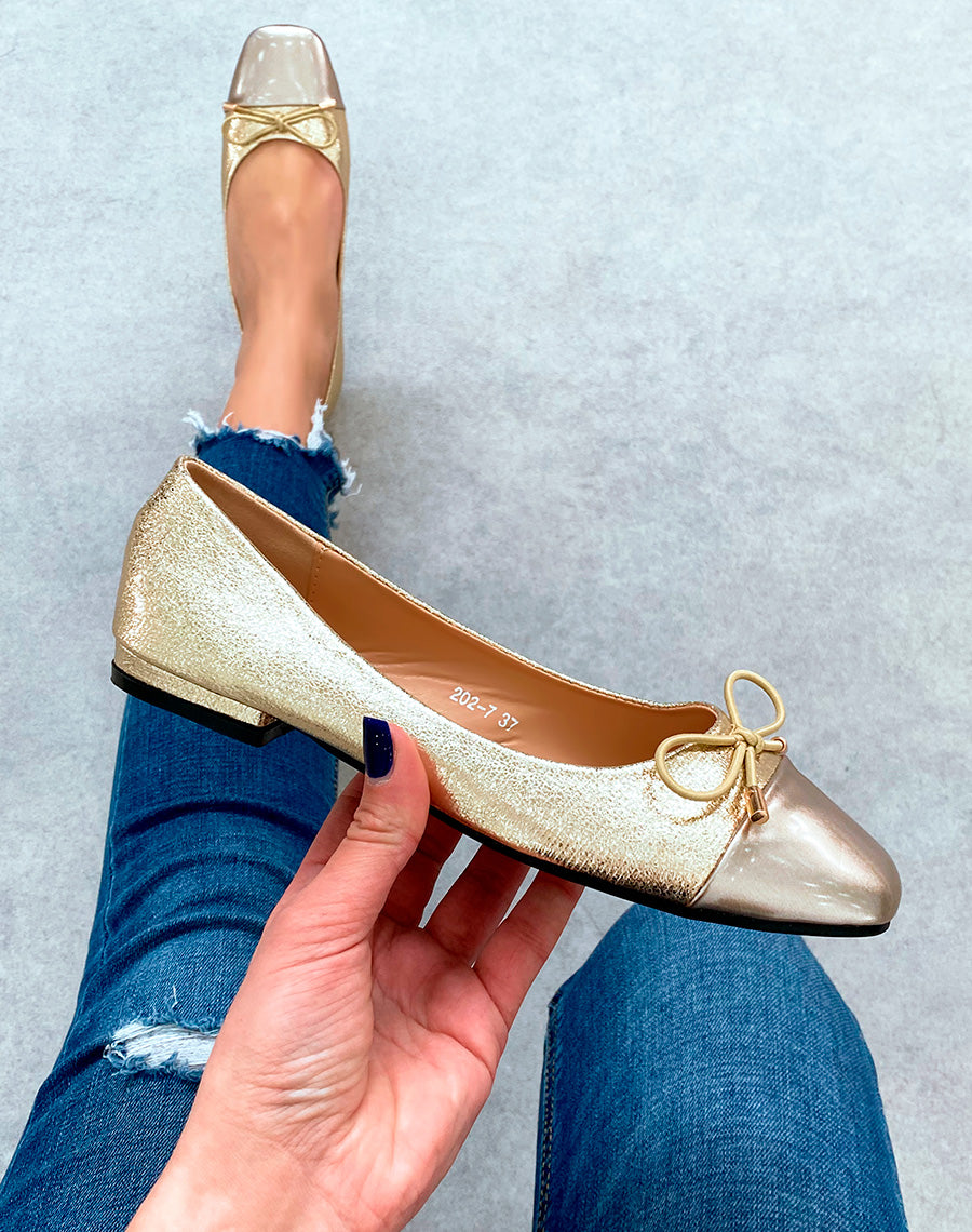 Ballerines dorées pour femmes à bout rose gold et à détail nœud