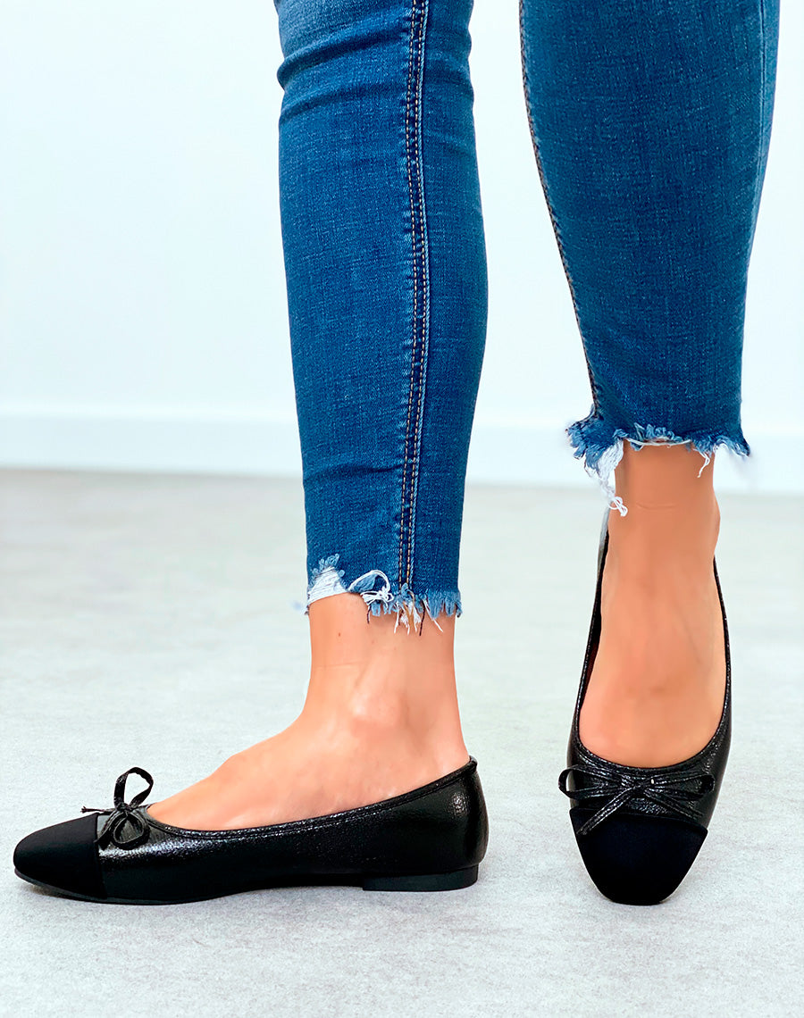 Ballerines noires grainées pour femmes à détail nœud