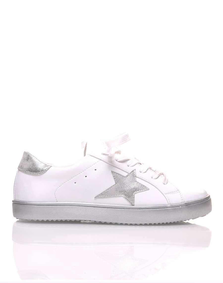 Basket avec étoile à lacets argent