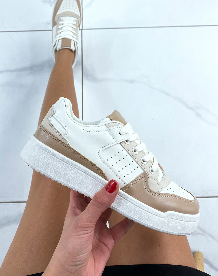 Basket beige à empiècement beige et crème