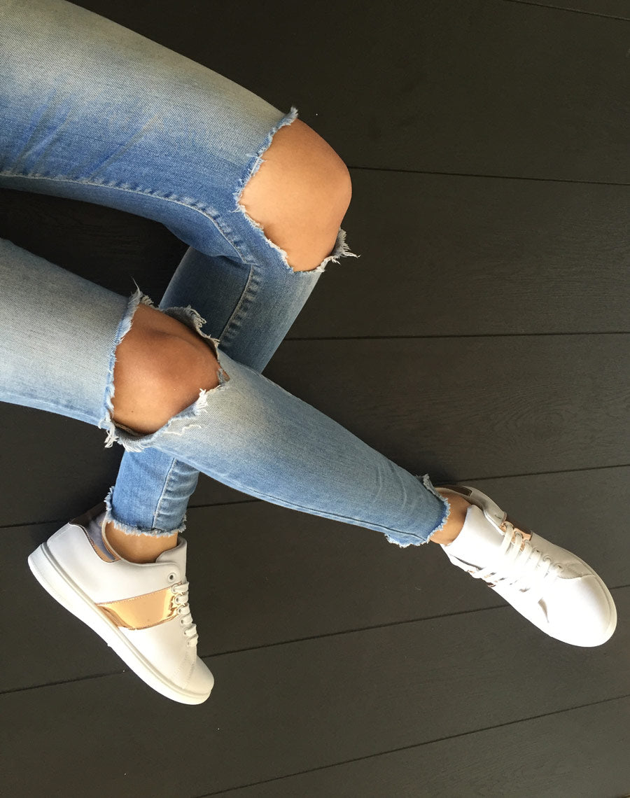 Basket blanche avec bande champagne