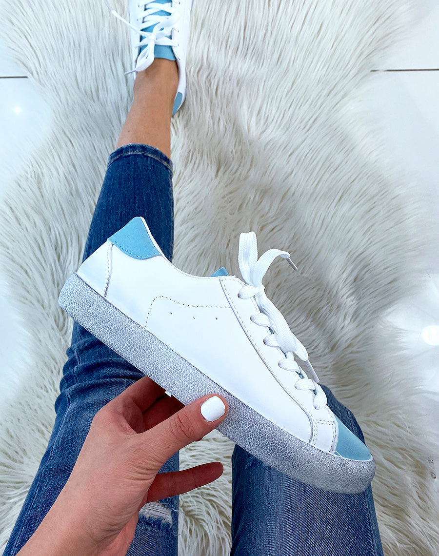 Basket blanche et bleu mat