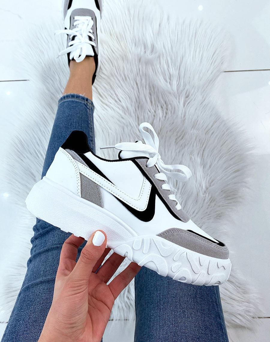 Basket blanche et noire