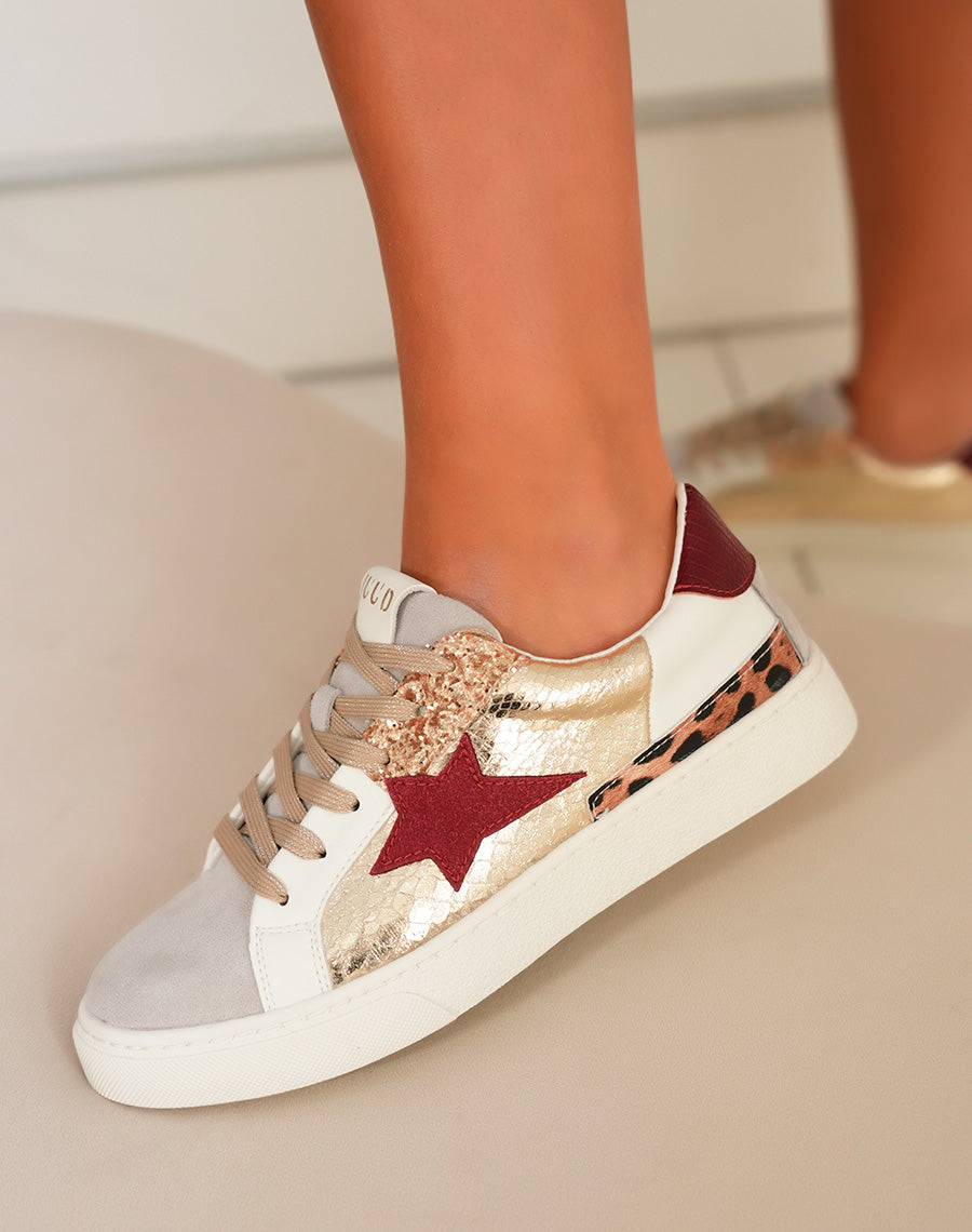 Basket femme blanche et dorée chic avec étoile bordeaux