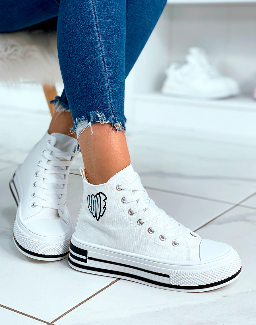 Basket femme en toile blanche et à inscription Love