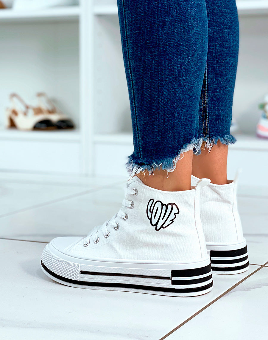 Basket femme en toile blanche et à inscription Love