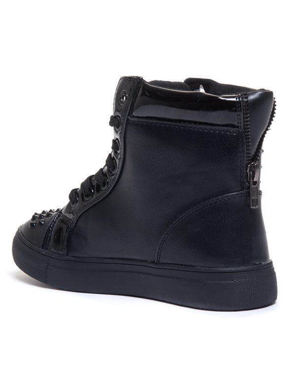 Basket montante cloutés noir Idéal