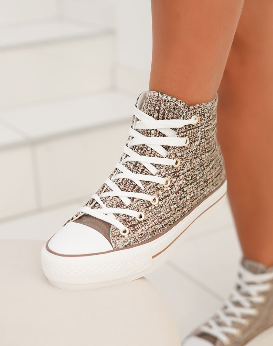 Basket montante femme en tweed marron avec fils entrecroisés