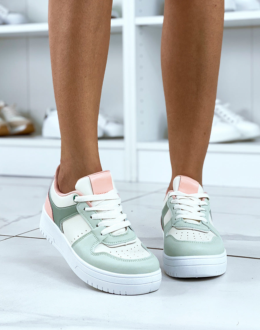 Baskets aux couleurs pastels