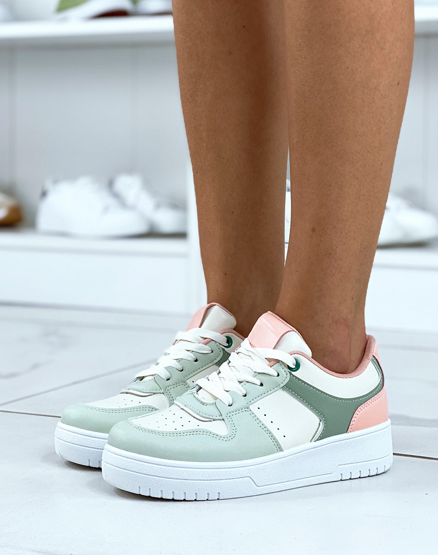 Baskets aux couleurs pastels