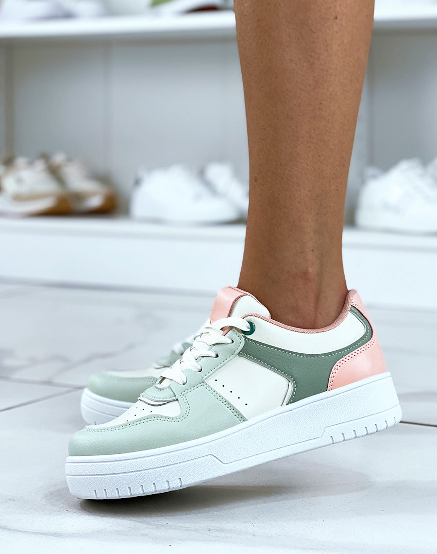 Baskets aux couleurs pastels