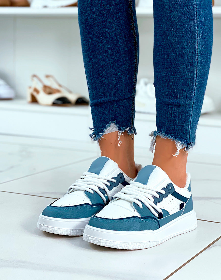 BASKETS BASSES BLEUES TENDANCES ? LACET ?PAIS