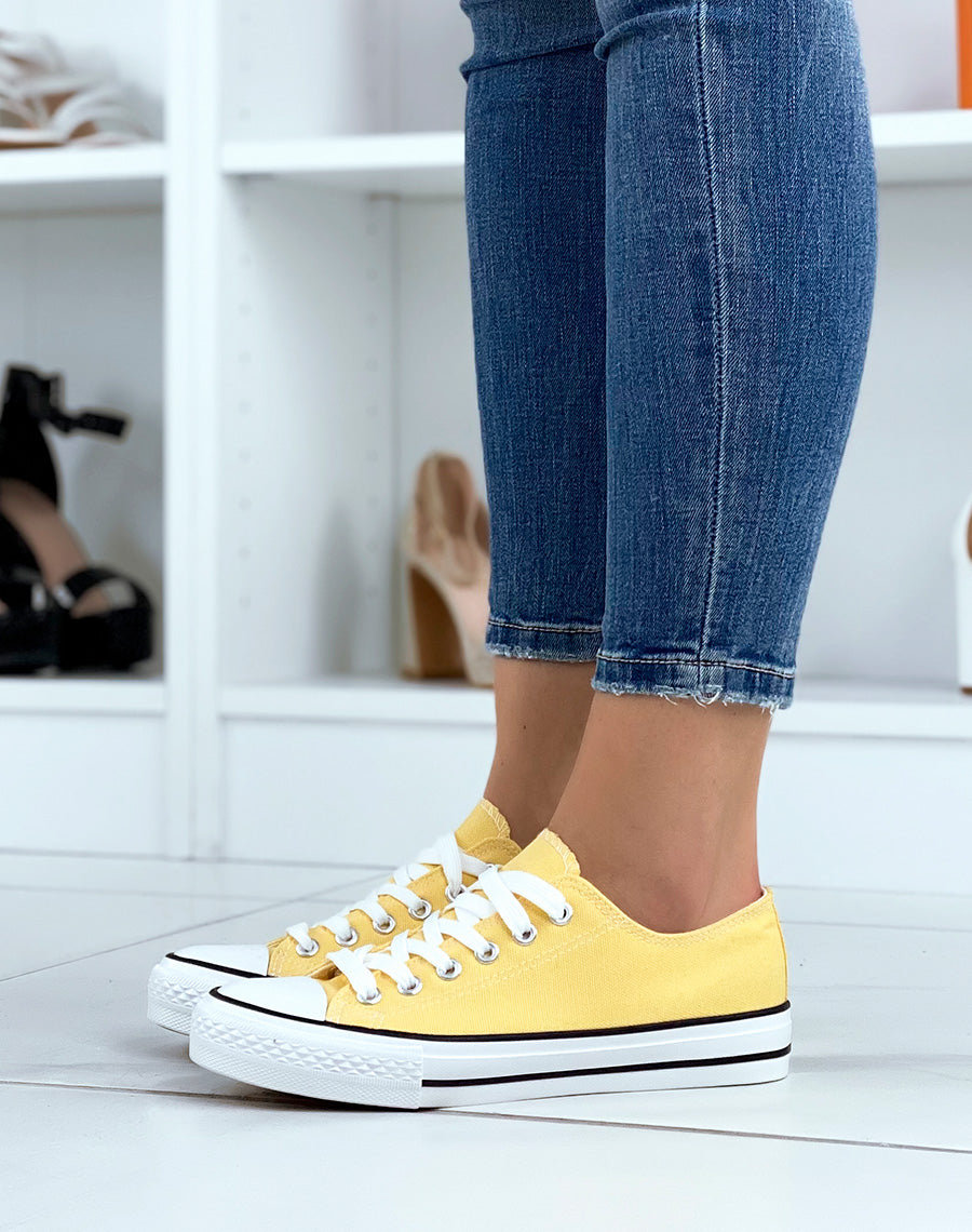 Baskets basses en tissu jaune