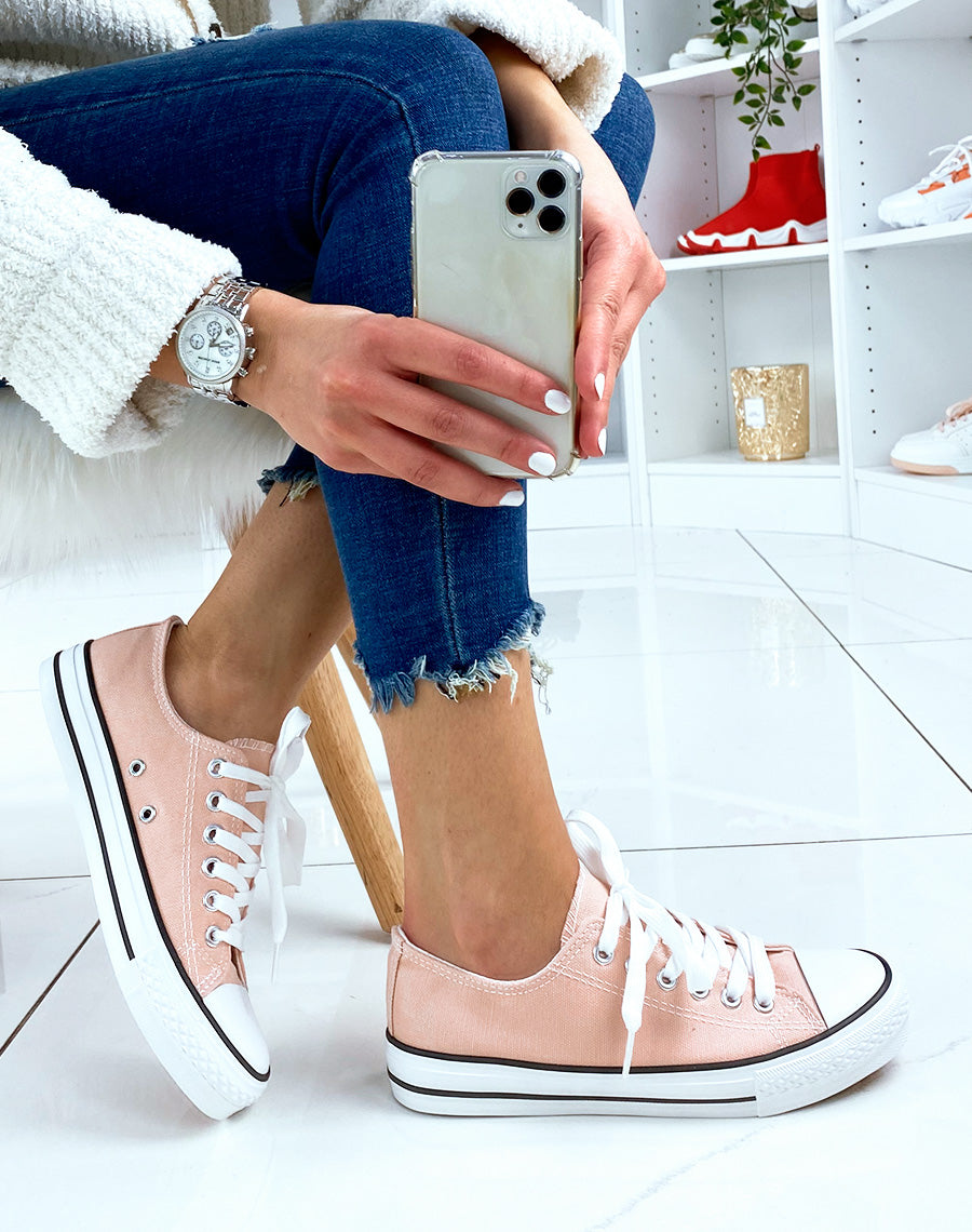 Baskets basses en toile à lacet rose pastel