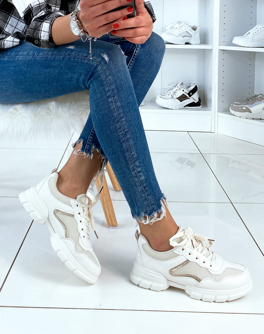 Baskets beiges bi-matières à empiècements dorés