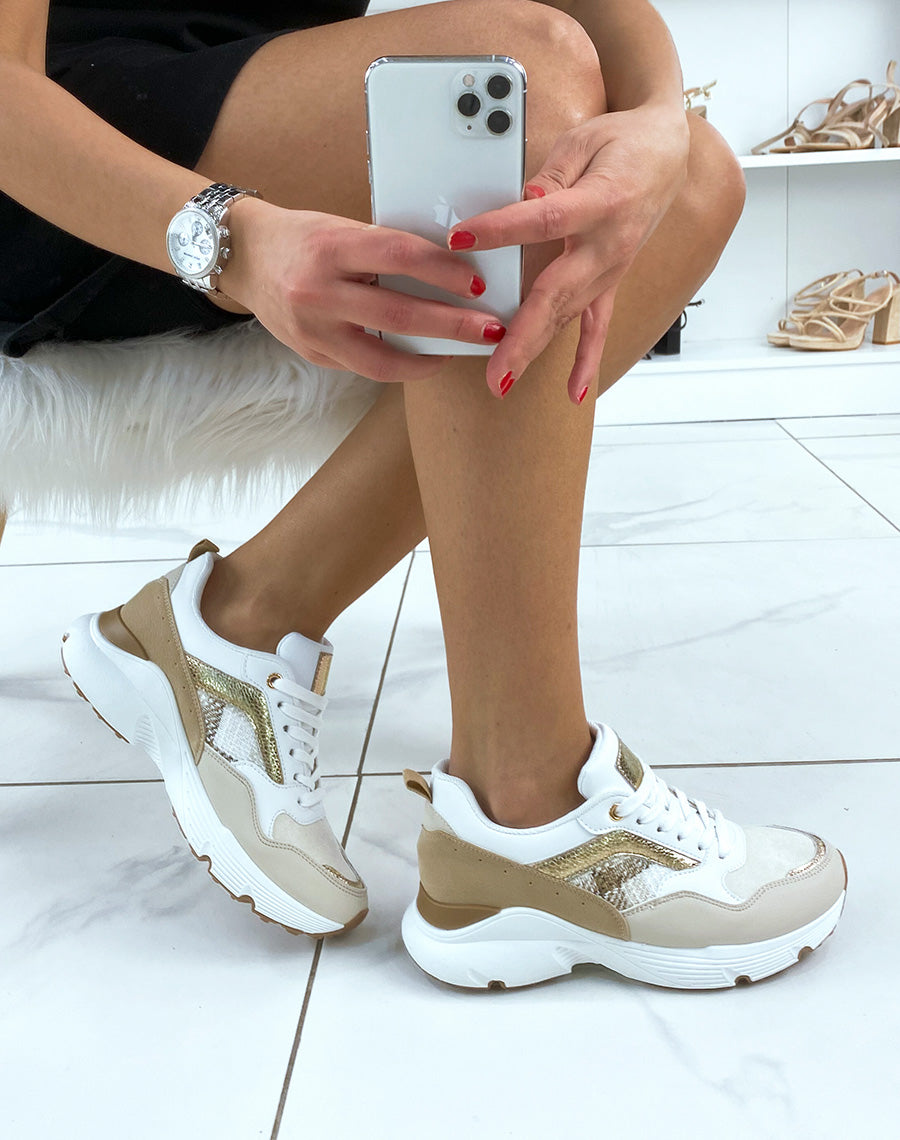 Baskets beiges à détails bicolores et motif tartan beige et blanc