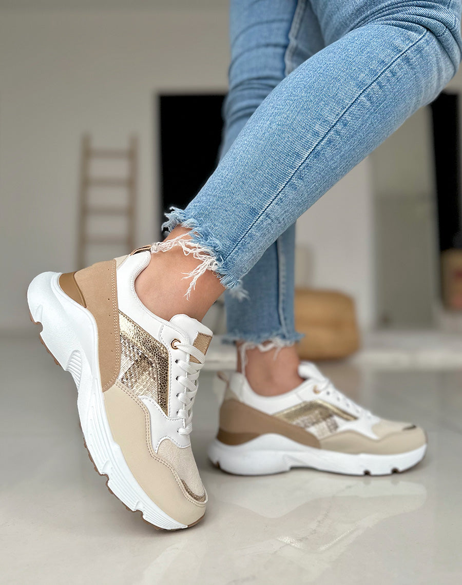 Baskets beiges à détails bicolores et motif tartan beige et blanc