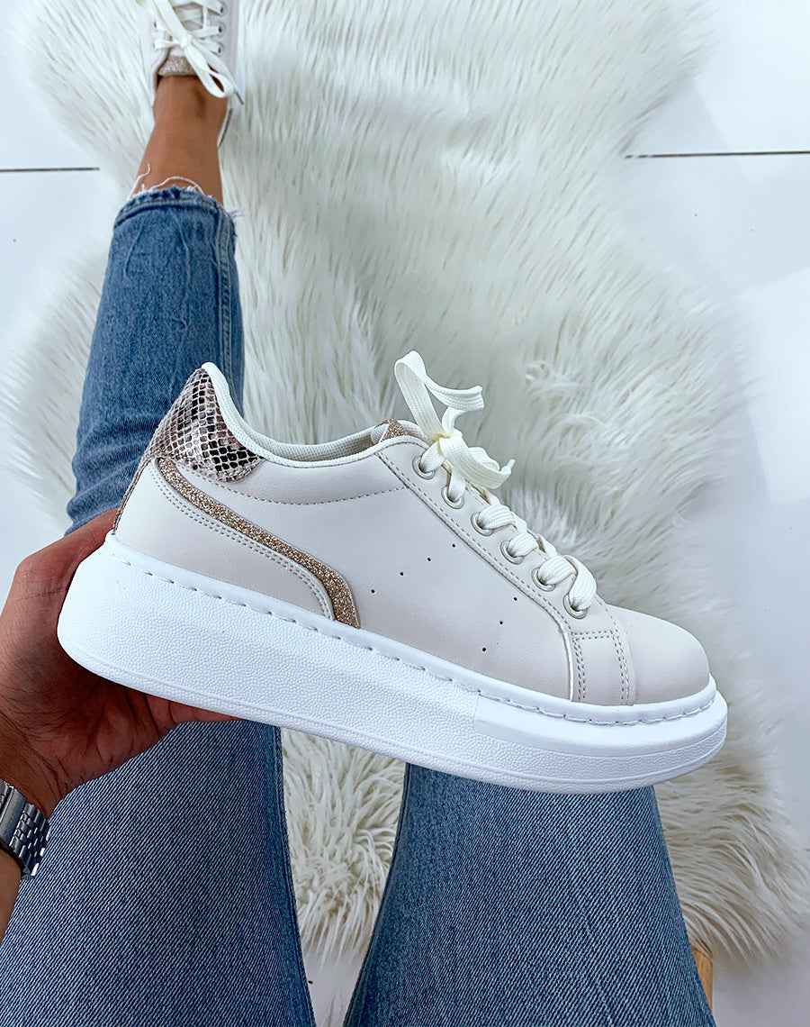 Baskets beiges effet python à semelle épaisse