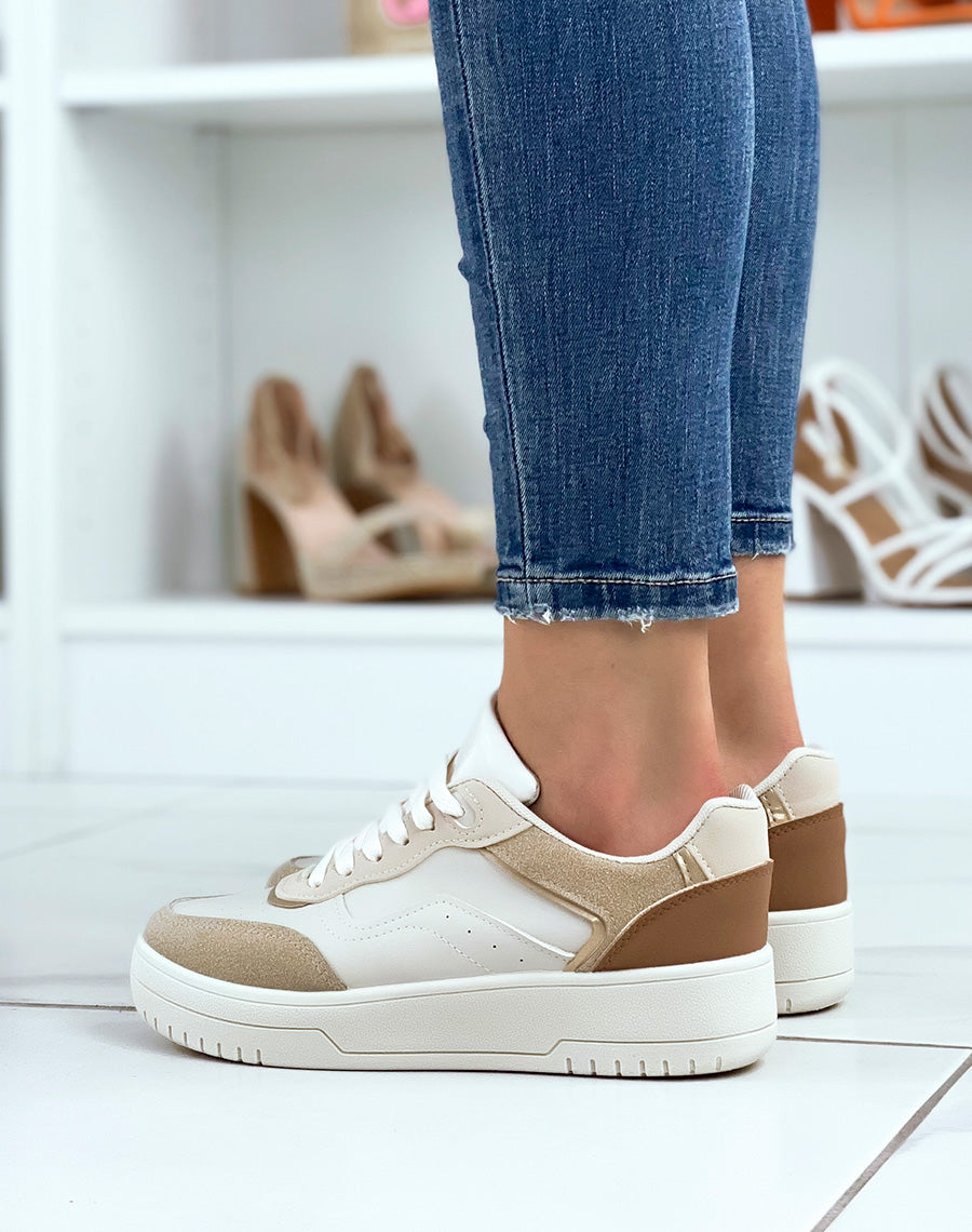 Baskets beiges à empiècements nudes