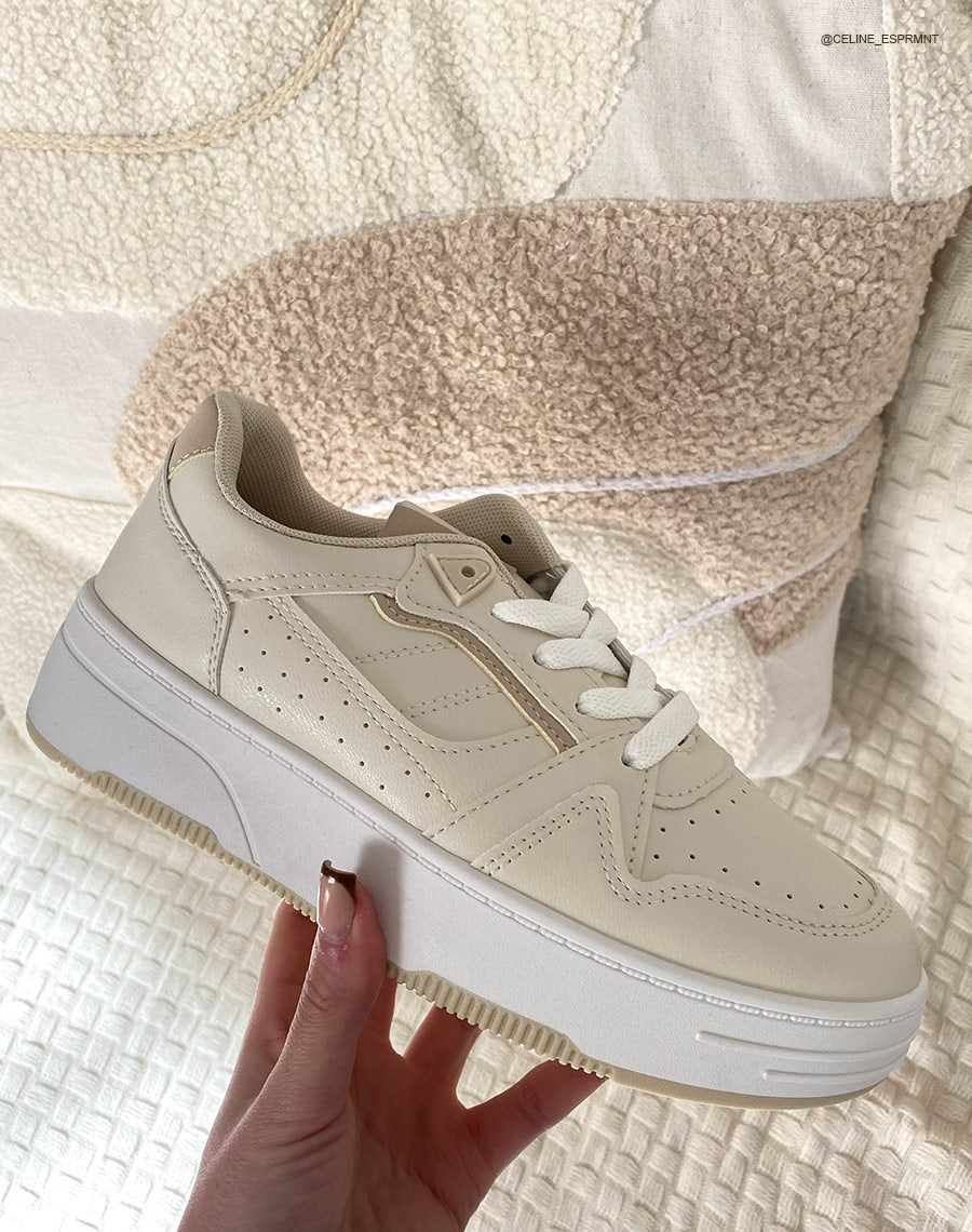 Baskets beiges à plateforme