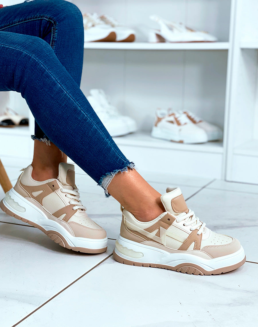 BASKETS BI-COULEUR BEIGE ET BLANC ? MOTIF ET ? LACETS EFFET CORDE