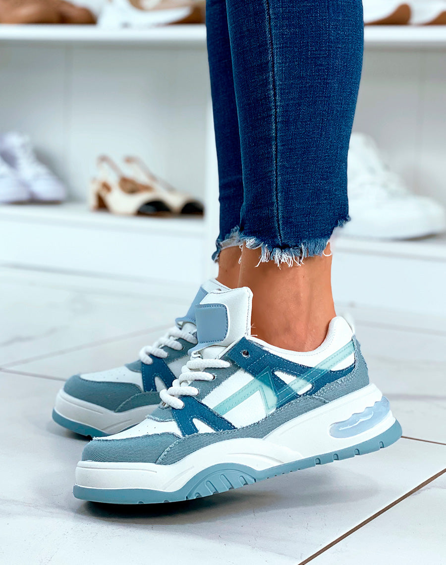 BASKETS BI-COULEUR JEANS ET BLANCHES ? MOTIF ET ? LACETS EFFET CORDE