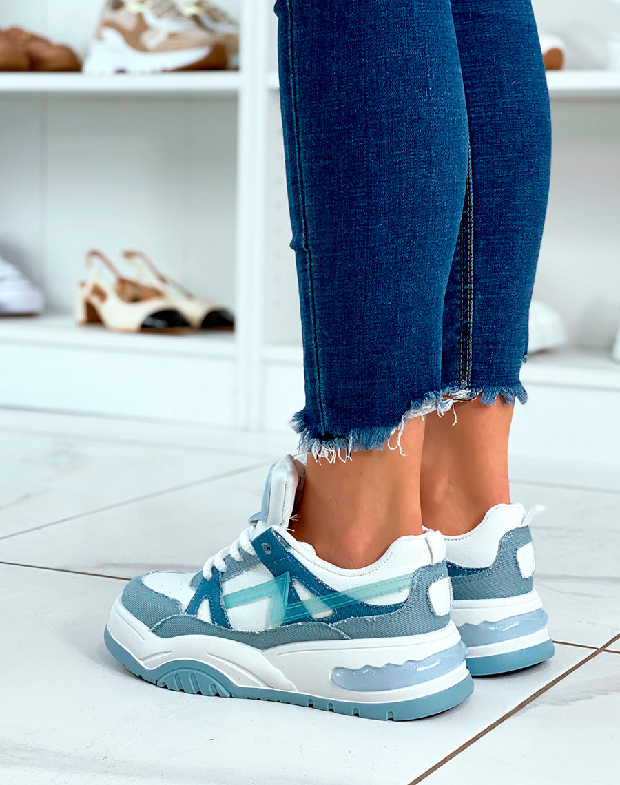BASKETS BI-COULEUR JEANS ET BLANCHES ? MOTIF ET ? LACETS EFFET CORDE