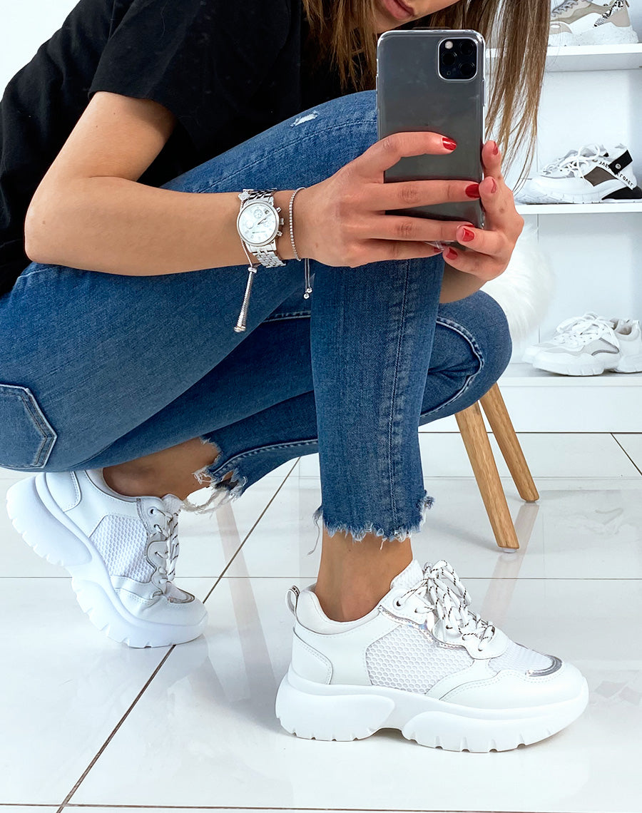 Baskets blanche détail holographique