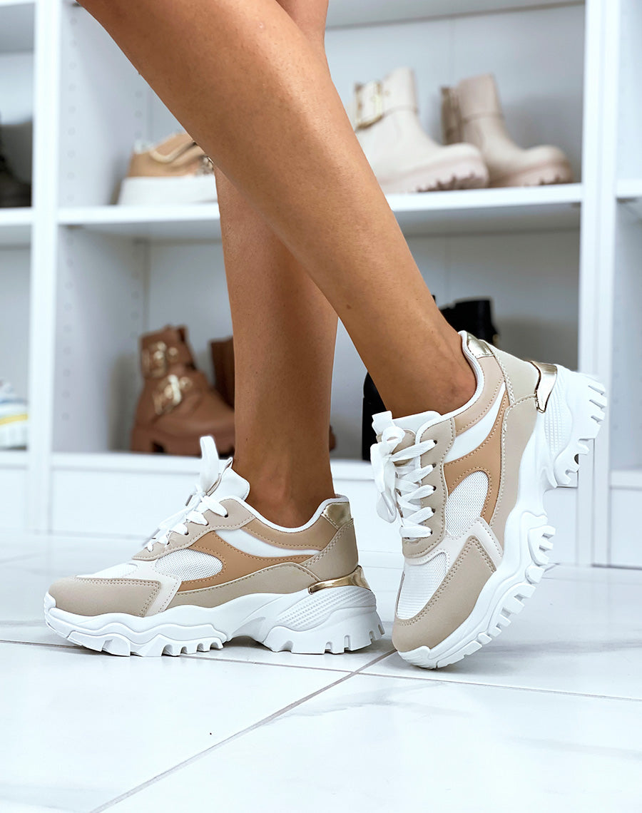 Baskets blanches aux empiècements beiges