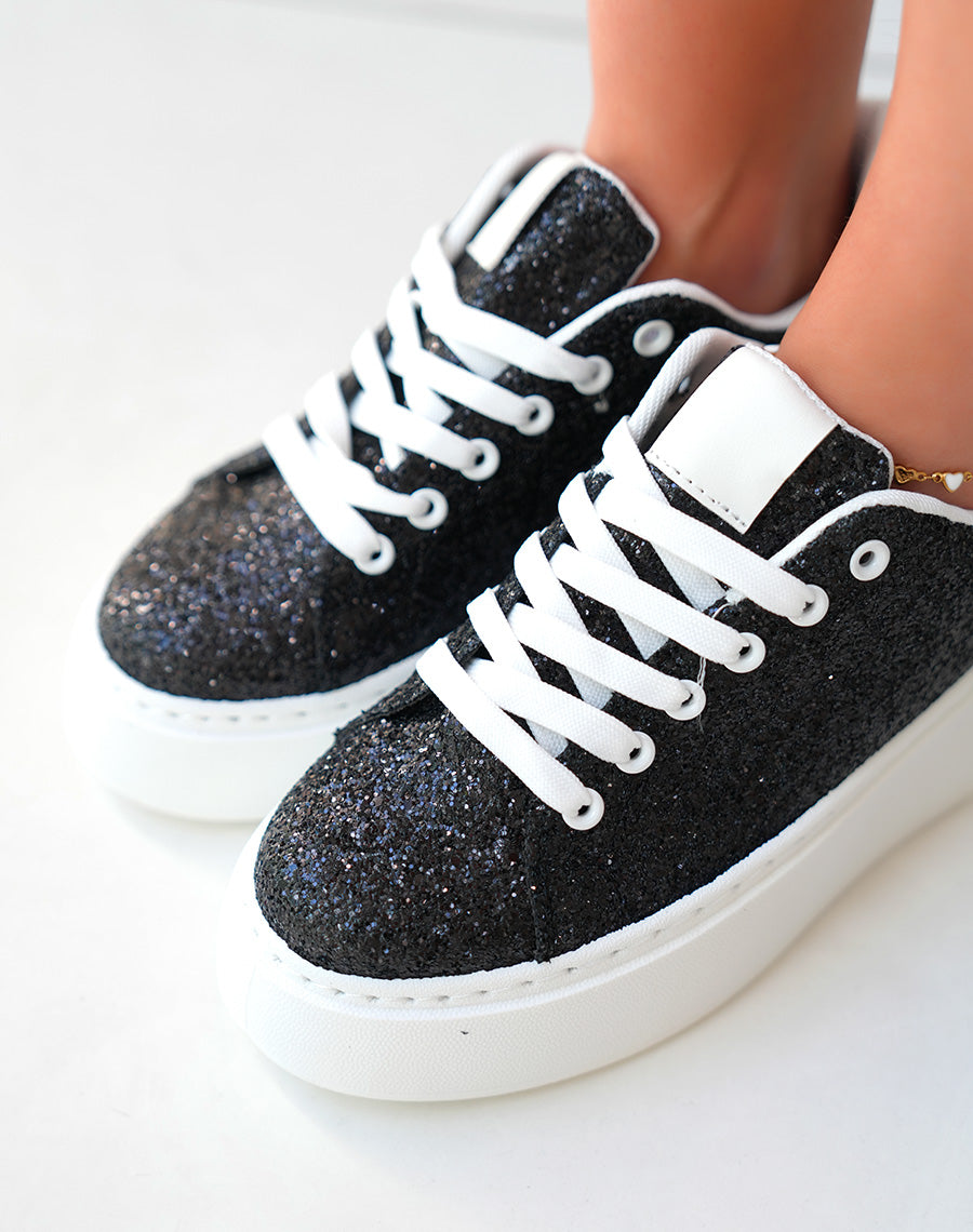 Baskets blanches à empiècements noires pailleté et à grosse plateforme