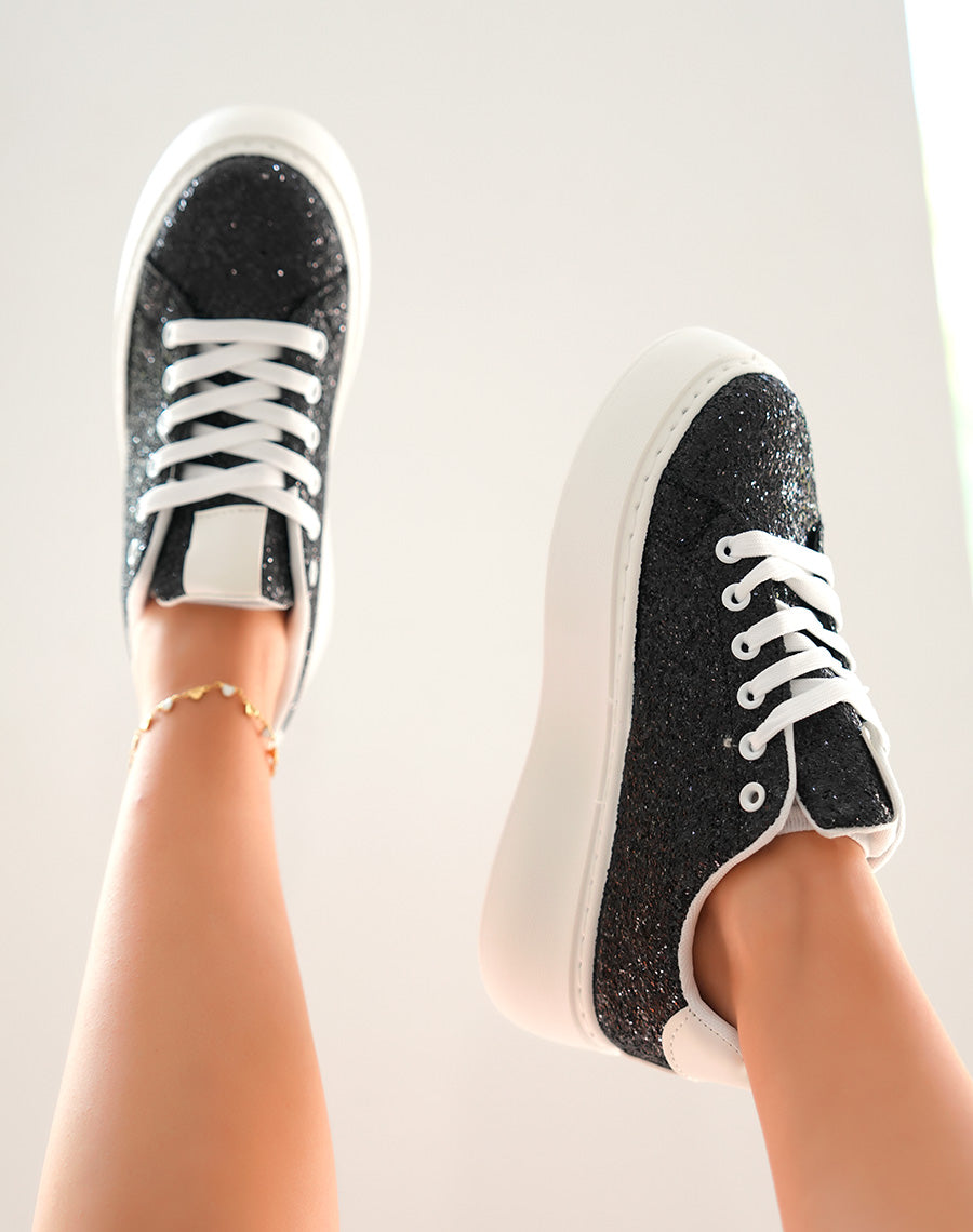 Baskets blanches à empiècements noires pailleté et à grosse plateforme