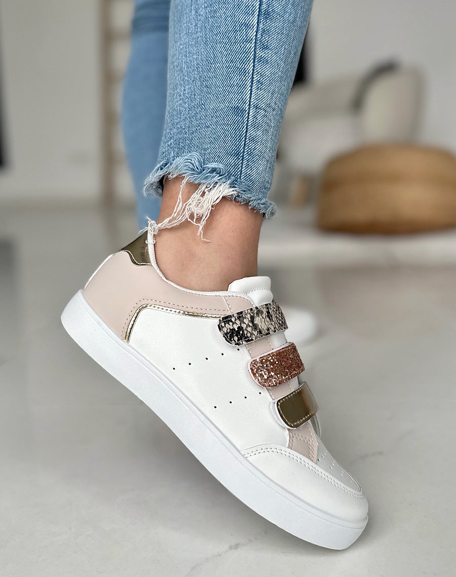 Baskets blanches et dorées à détails serpent et scratch