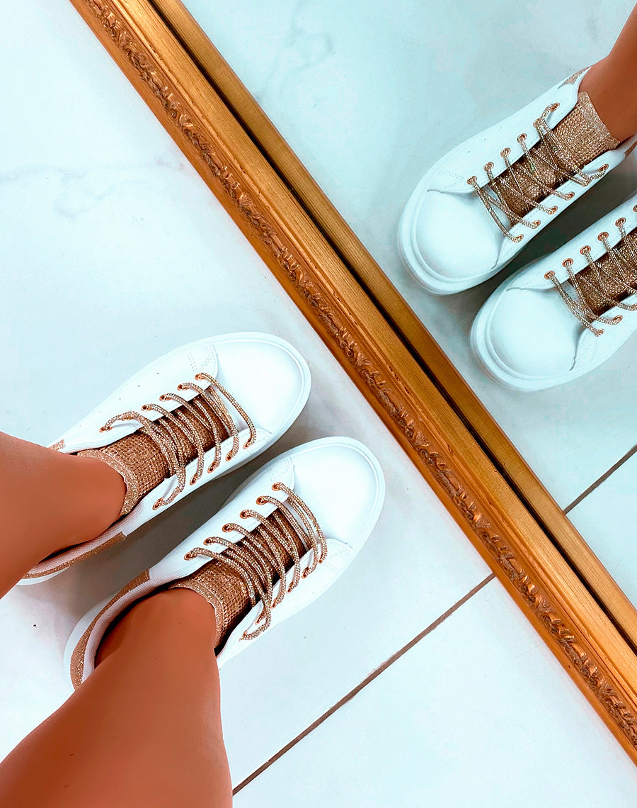 Baskets blanches et dorées strassées