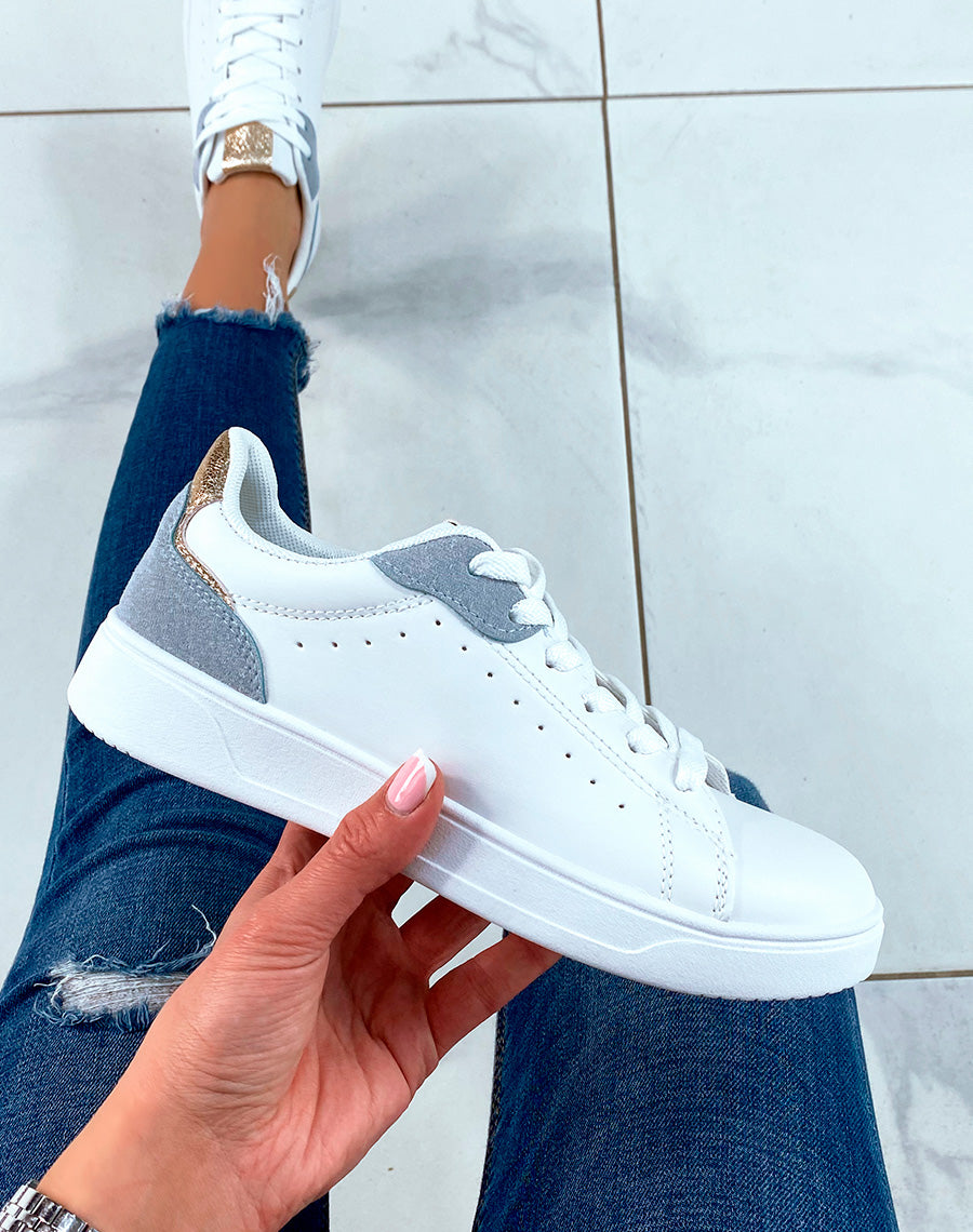 Baskets blanches à lacets avec détail bleu et doré pour femme
