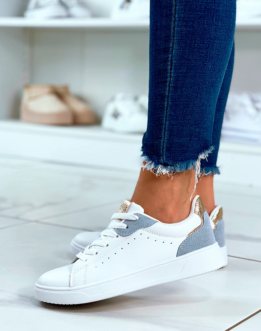 Baskets blanches à lacets avec détail bleu et doré pour femme