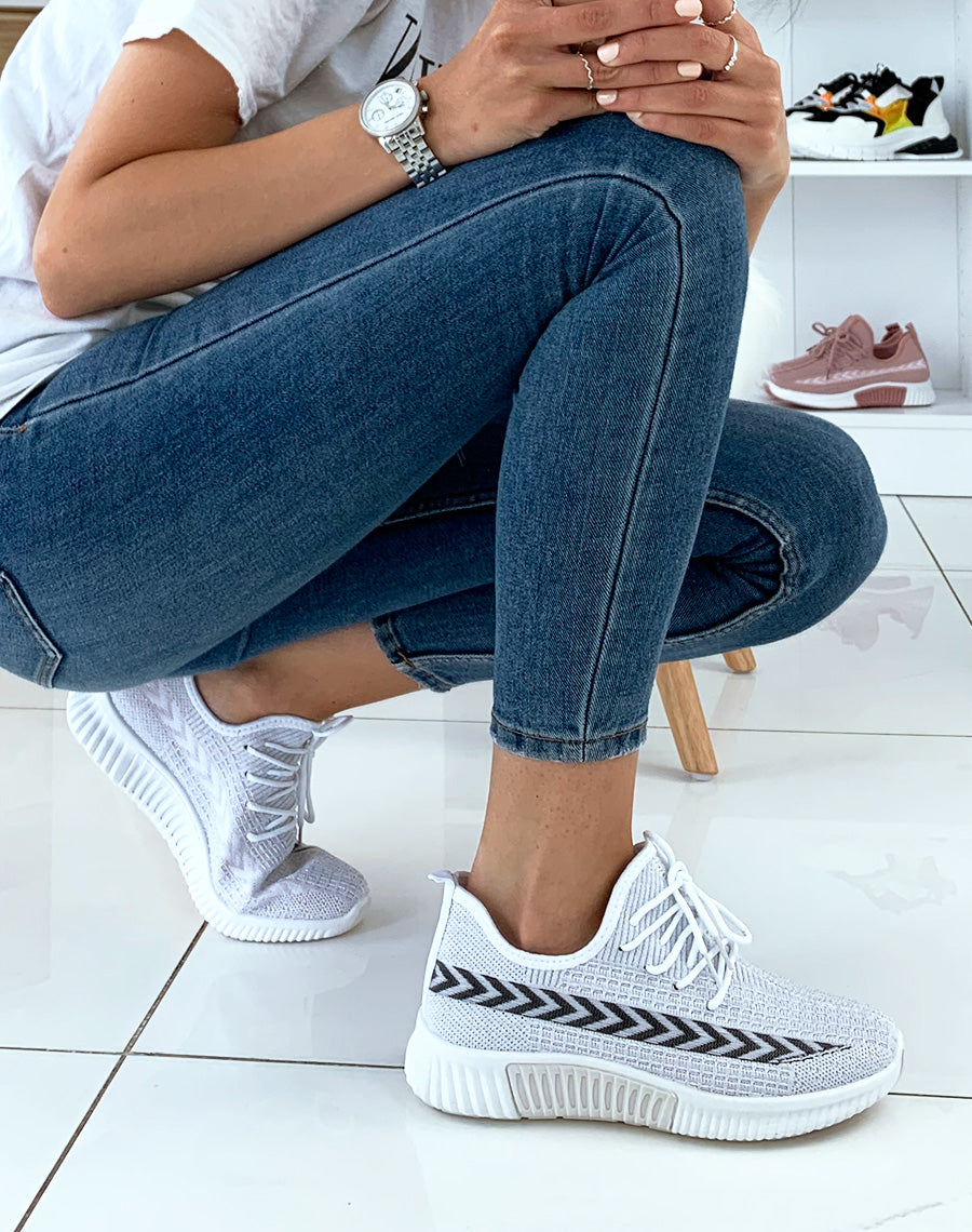 Baskets blanches respirantes et souples