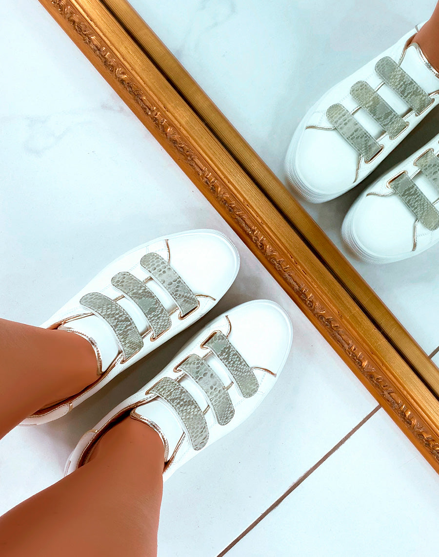 Baskets blanches à scratch en effet snake beige