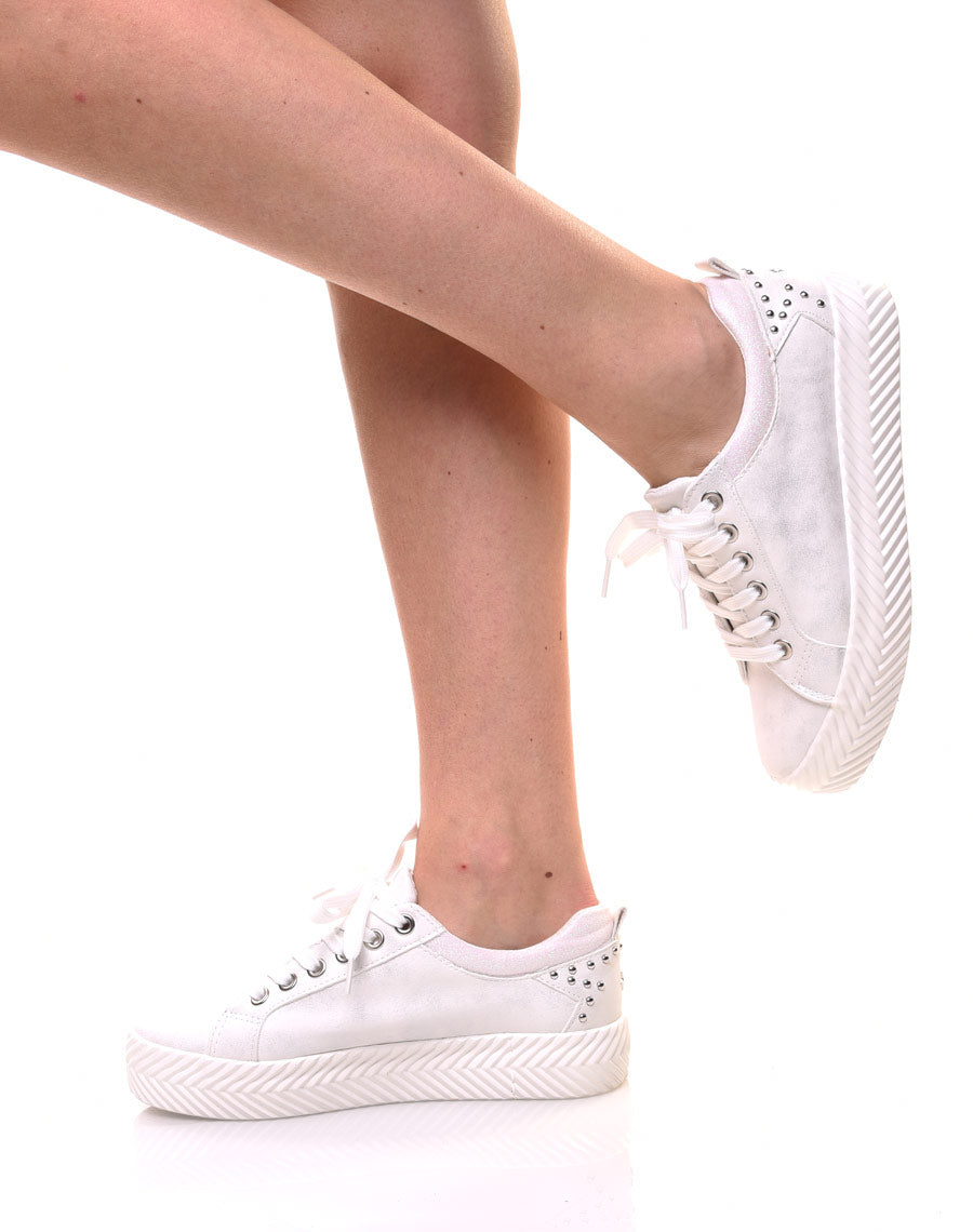 Baskets blanches semelles épaisses à motifs