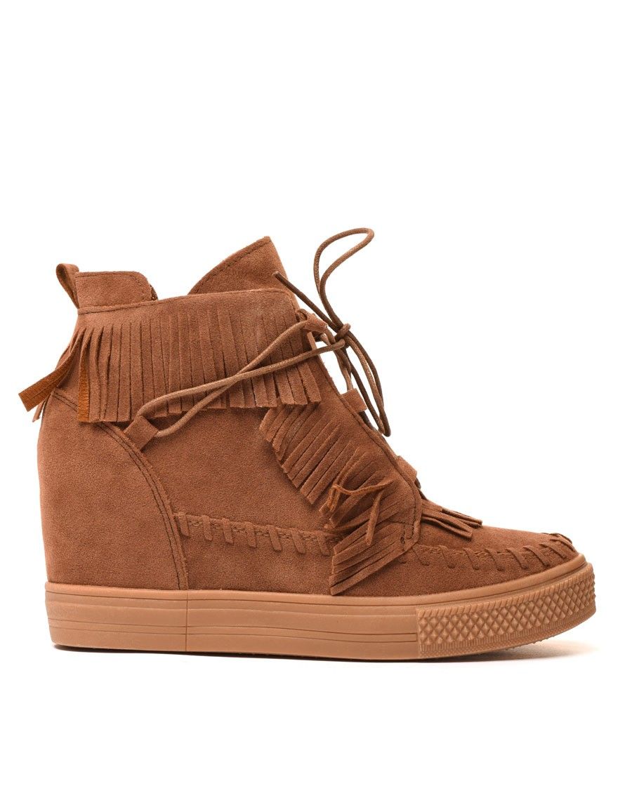 Baskets camelles compensées en suédine à franges