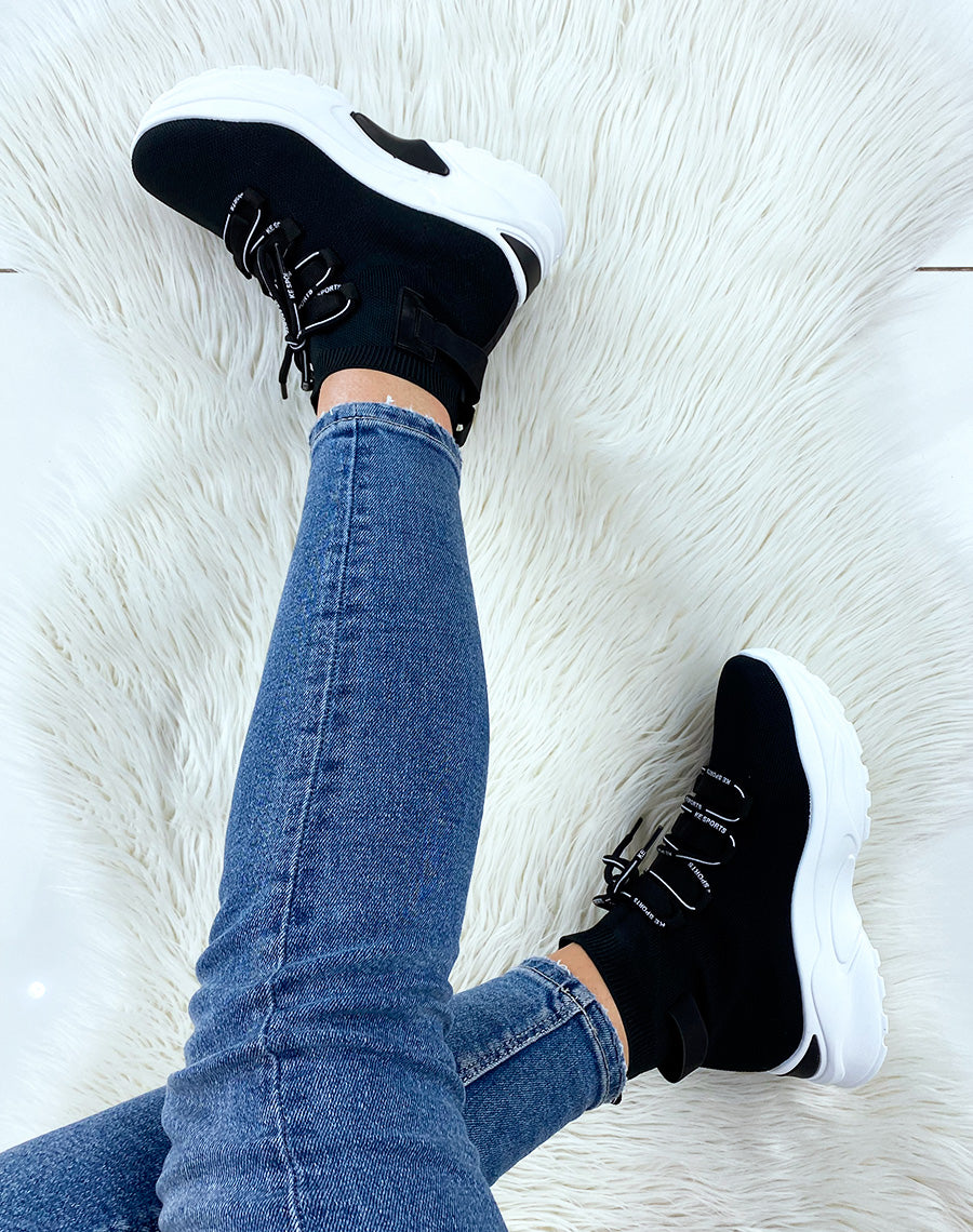 Baskets chaussettes noires à lacets à semelle épaisse