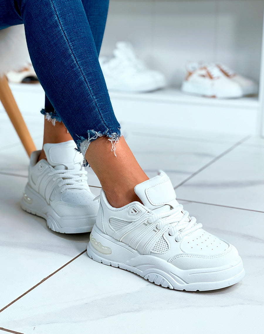 BASKETS ? EMPI?CEMENT BLANCHES POUR FEMMES