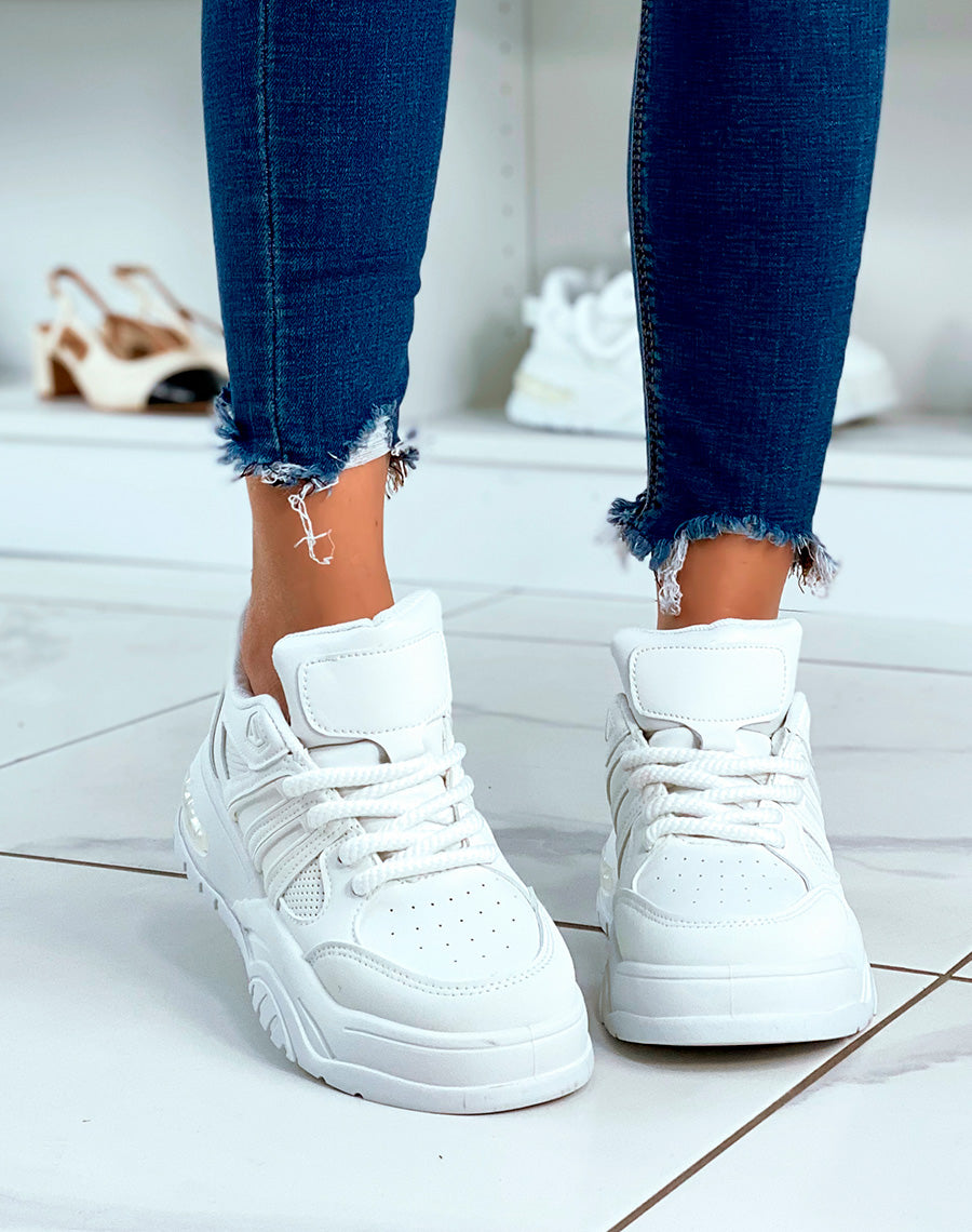 BASKETS ? EMPI?CEMENT BLANCHES POUR FEMMES