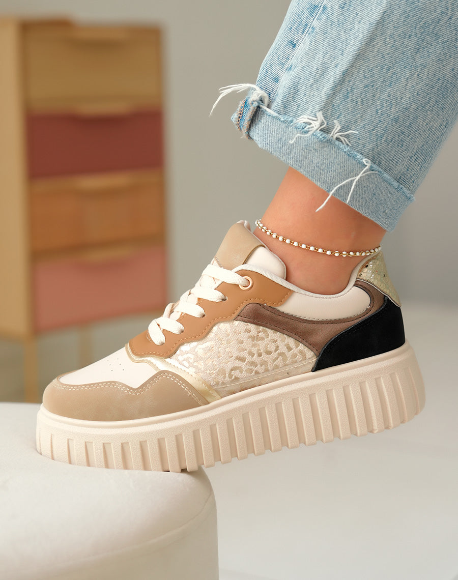 Baskets à Empiècements Beige Noir et Doré